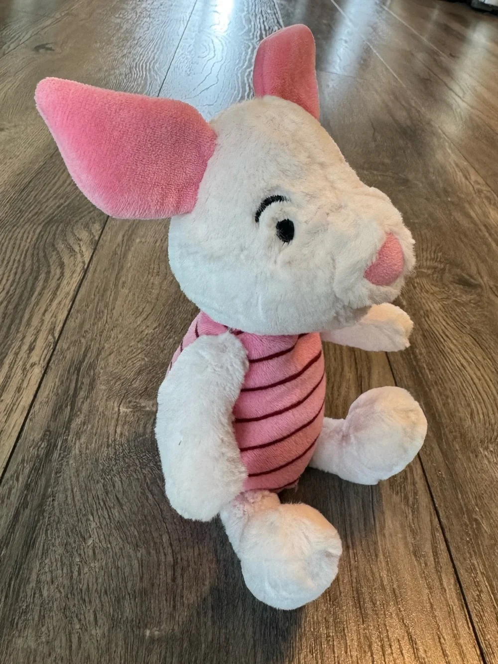 Vintage Disney Parks Piglet Plush Winnie the Pooh Disneyland Disney World 10”